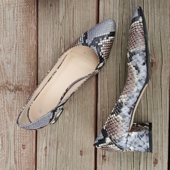 Aquatalia Pasha Pump Snakeskin print Block Heels shoes leather sandals 8 - Picture 2 of 15